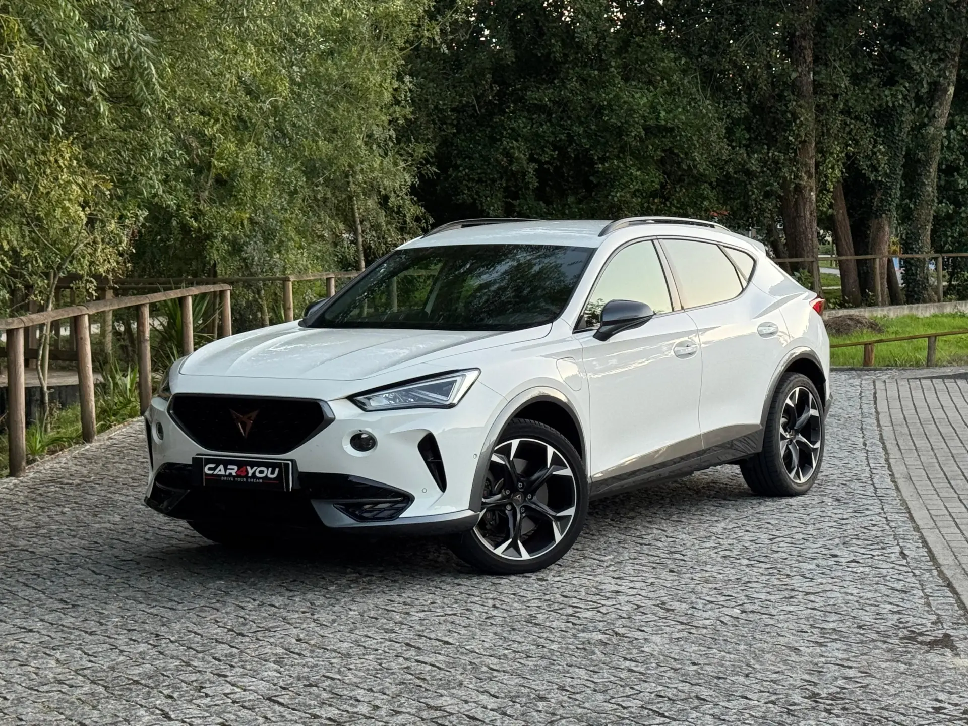 Cupra Formentor 1.4 e-Hybrid DSG VZ 1