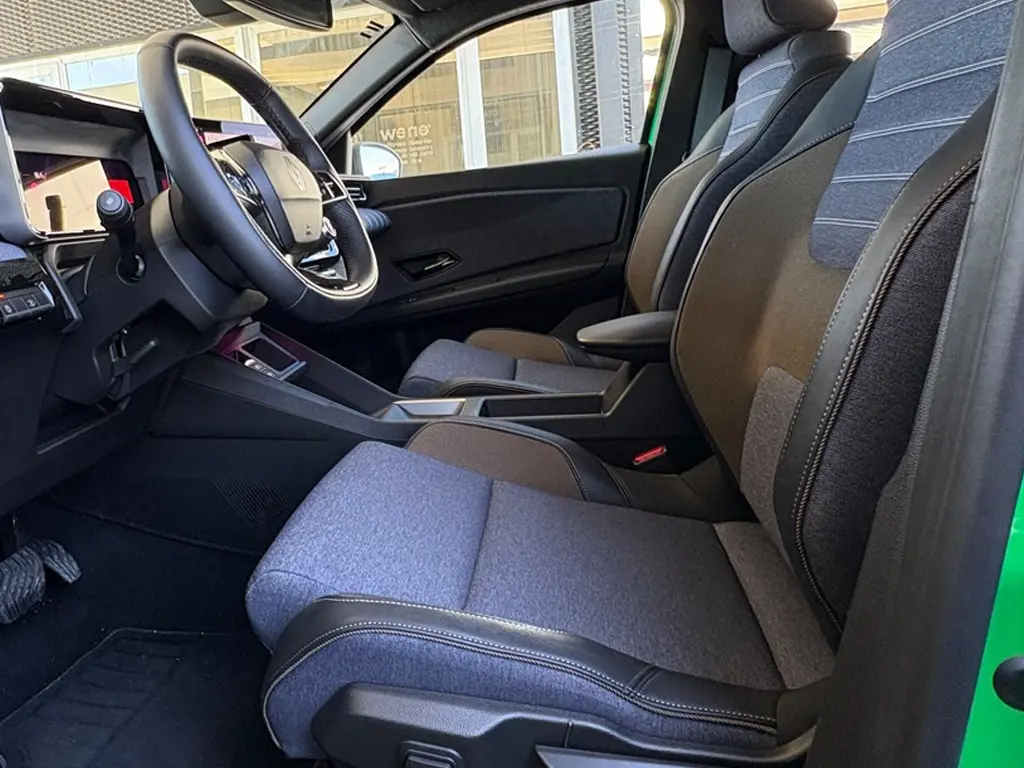 Renault 5 E-Tech R Techno 150 Comfort Range 22