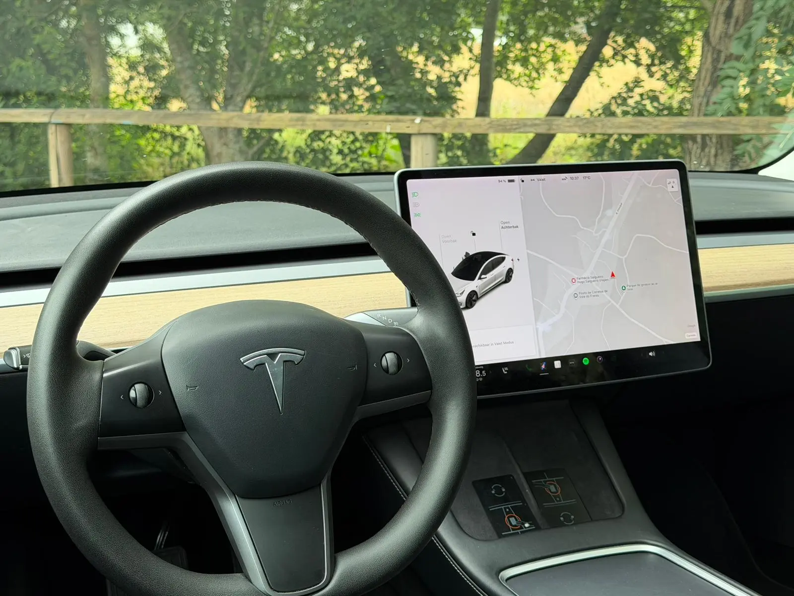 Tesla Model 3 Standard Range Plus RWD 18