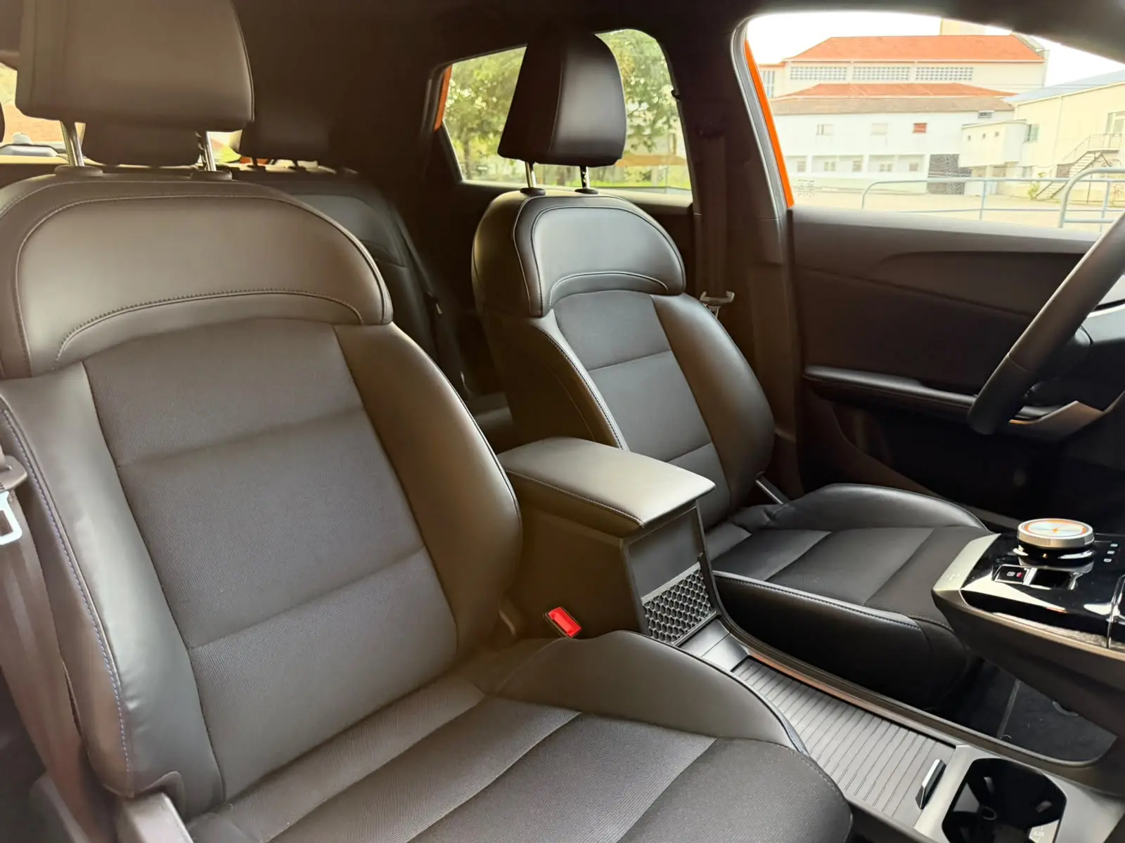 MG MG4 64 kWh Luxury 39