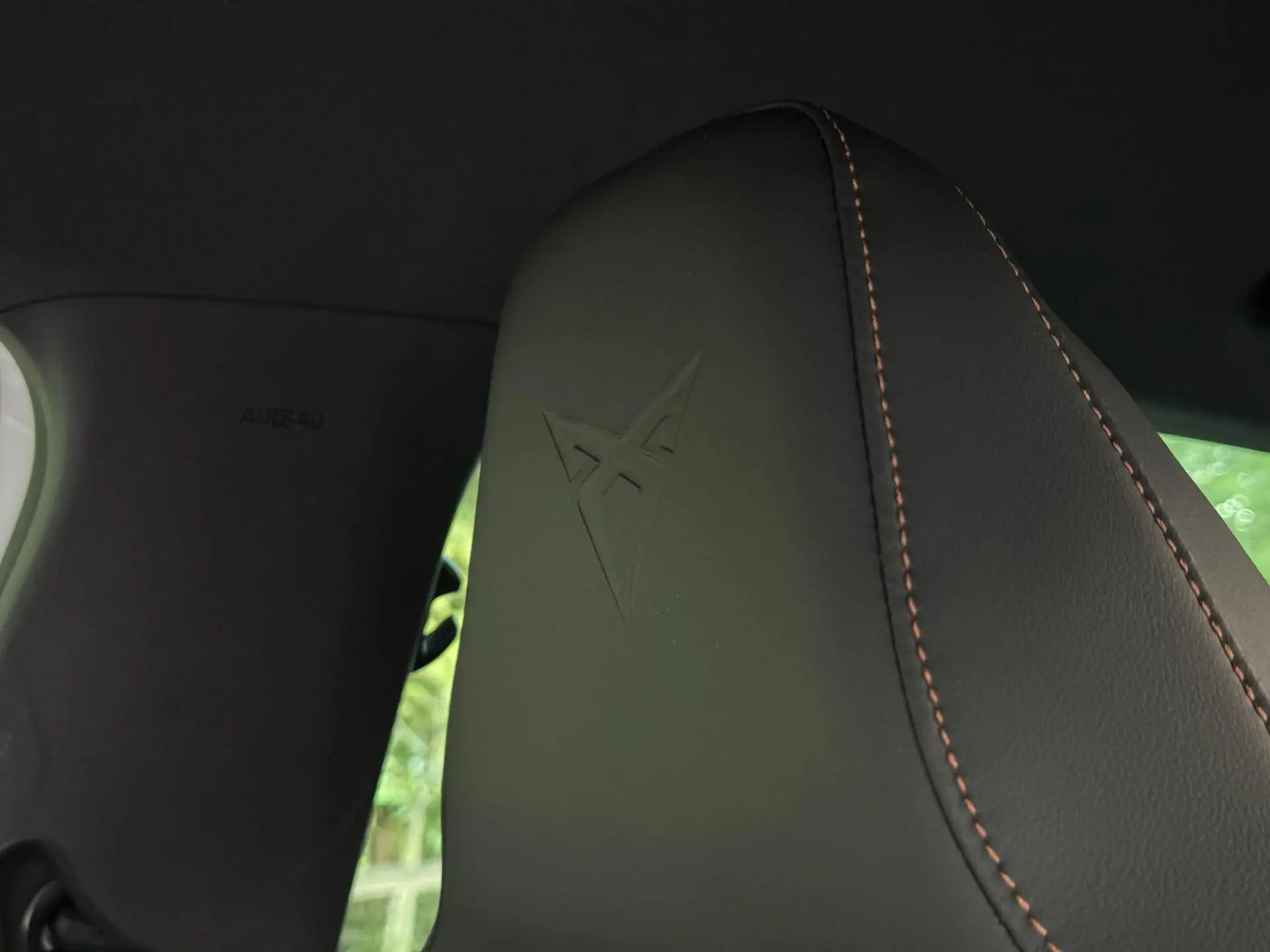 Cupra Formentor 1.4 e-Hybrid DSG VZ 30