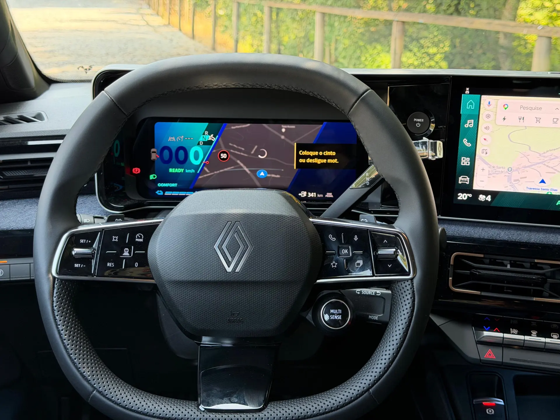 Renault 4 E-Tech 52 kWh Iconic Autonomia Conforto 19