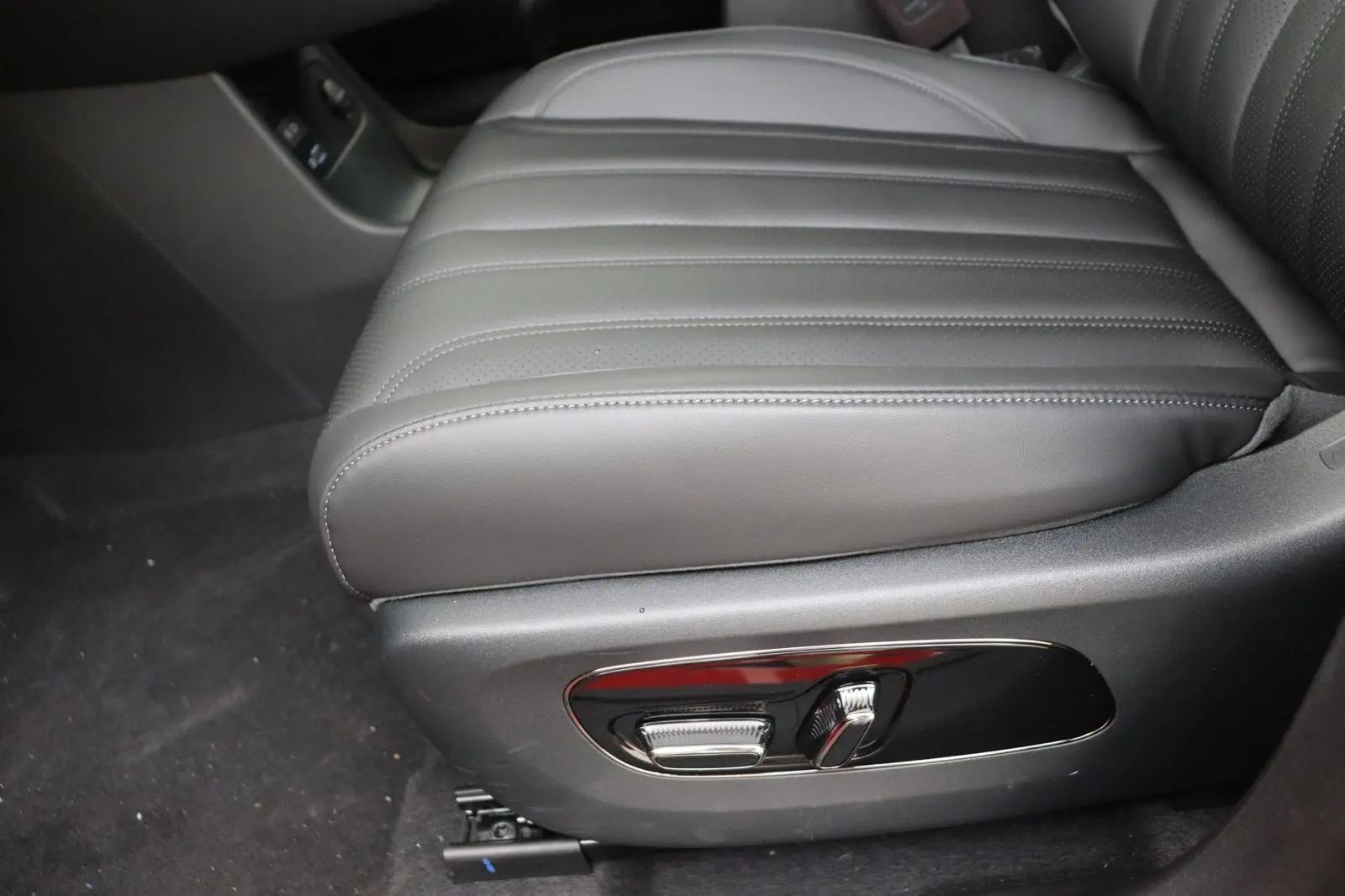 Aion V 75.26 kWh Premium 36