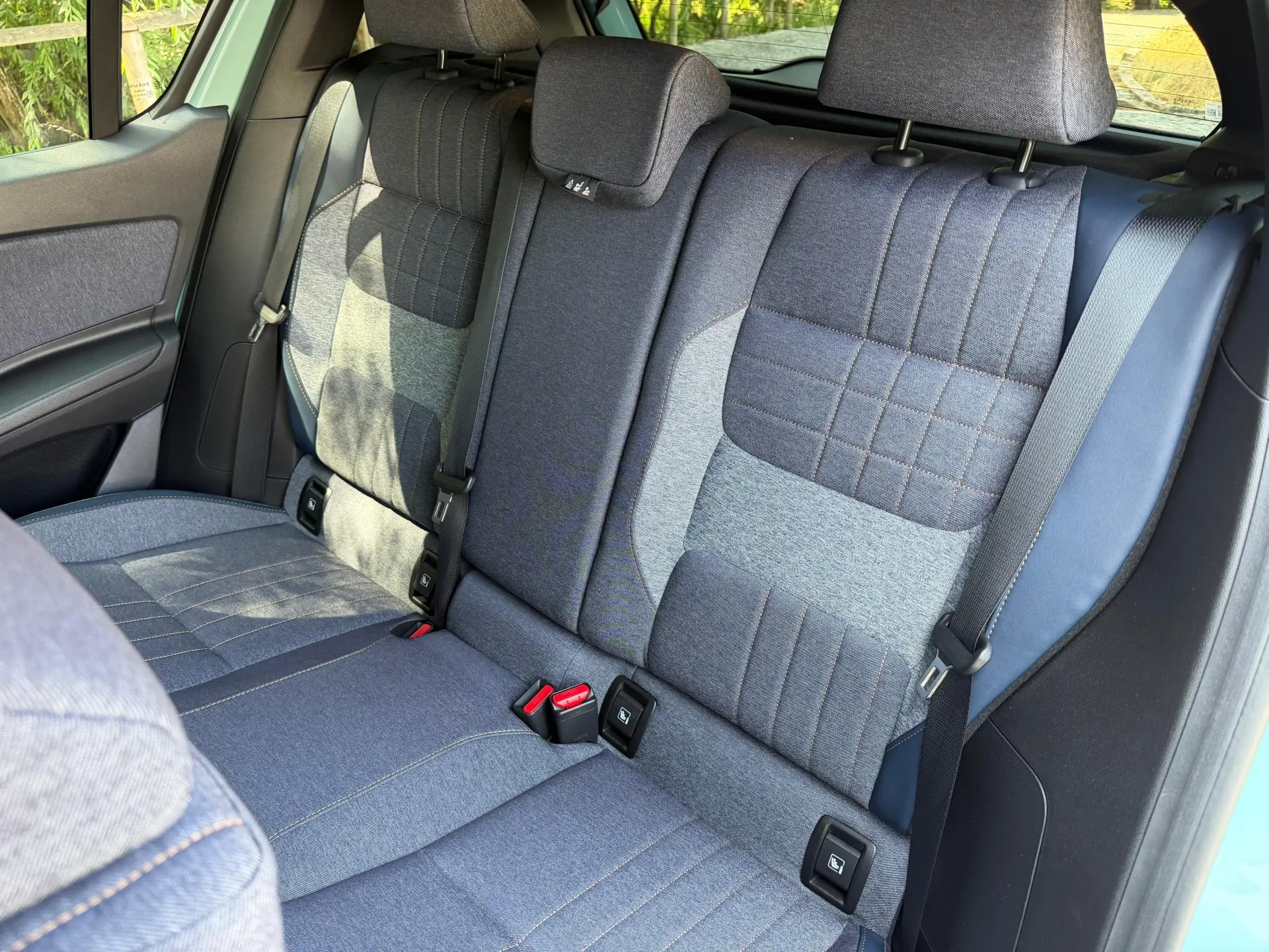 Renault 4 E-Tech 52 kWh Iconic Autonomia Conforto 43