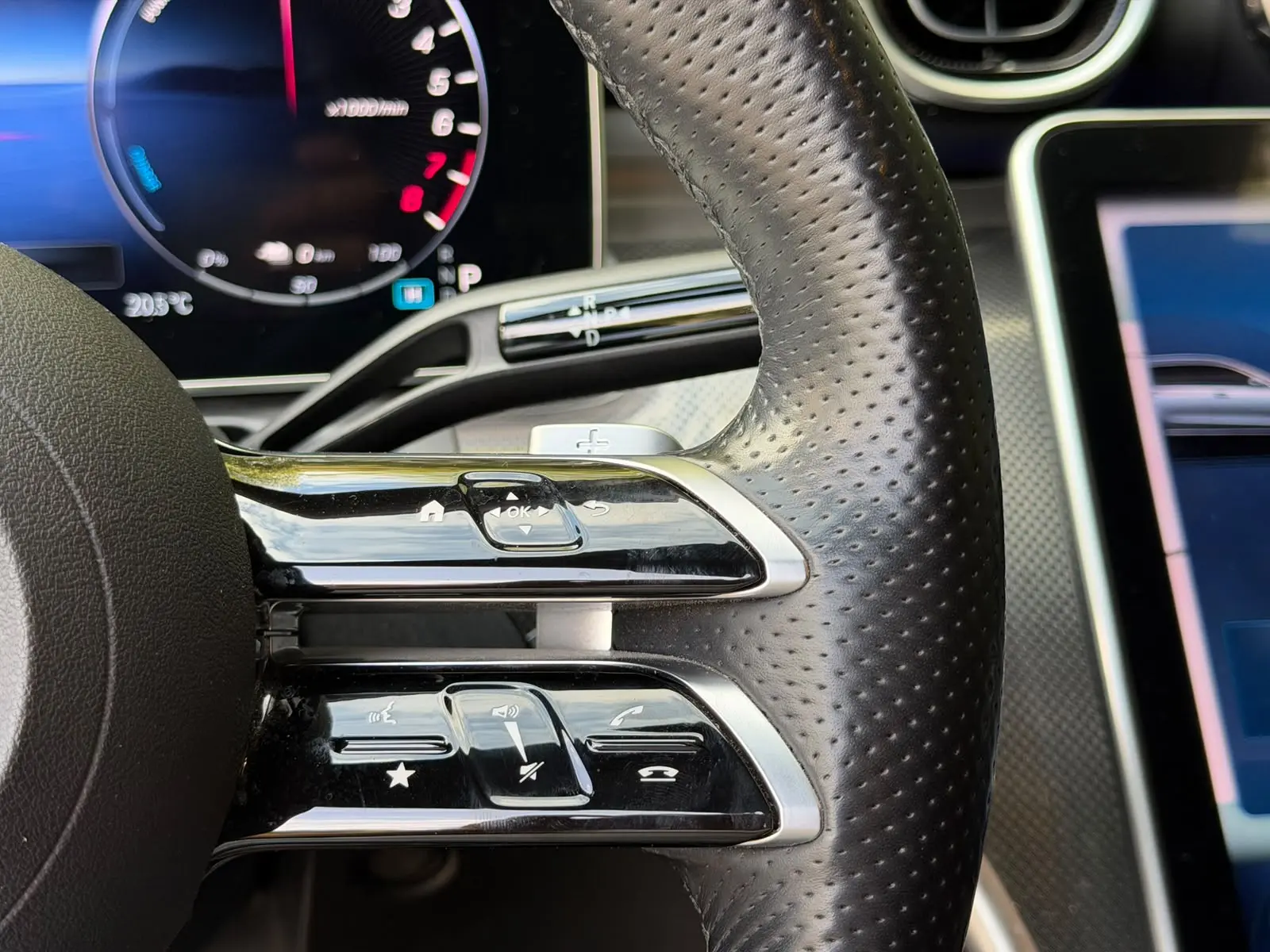 Mercedes-Benz C 300 e AMG Line 30