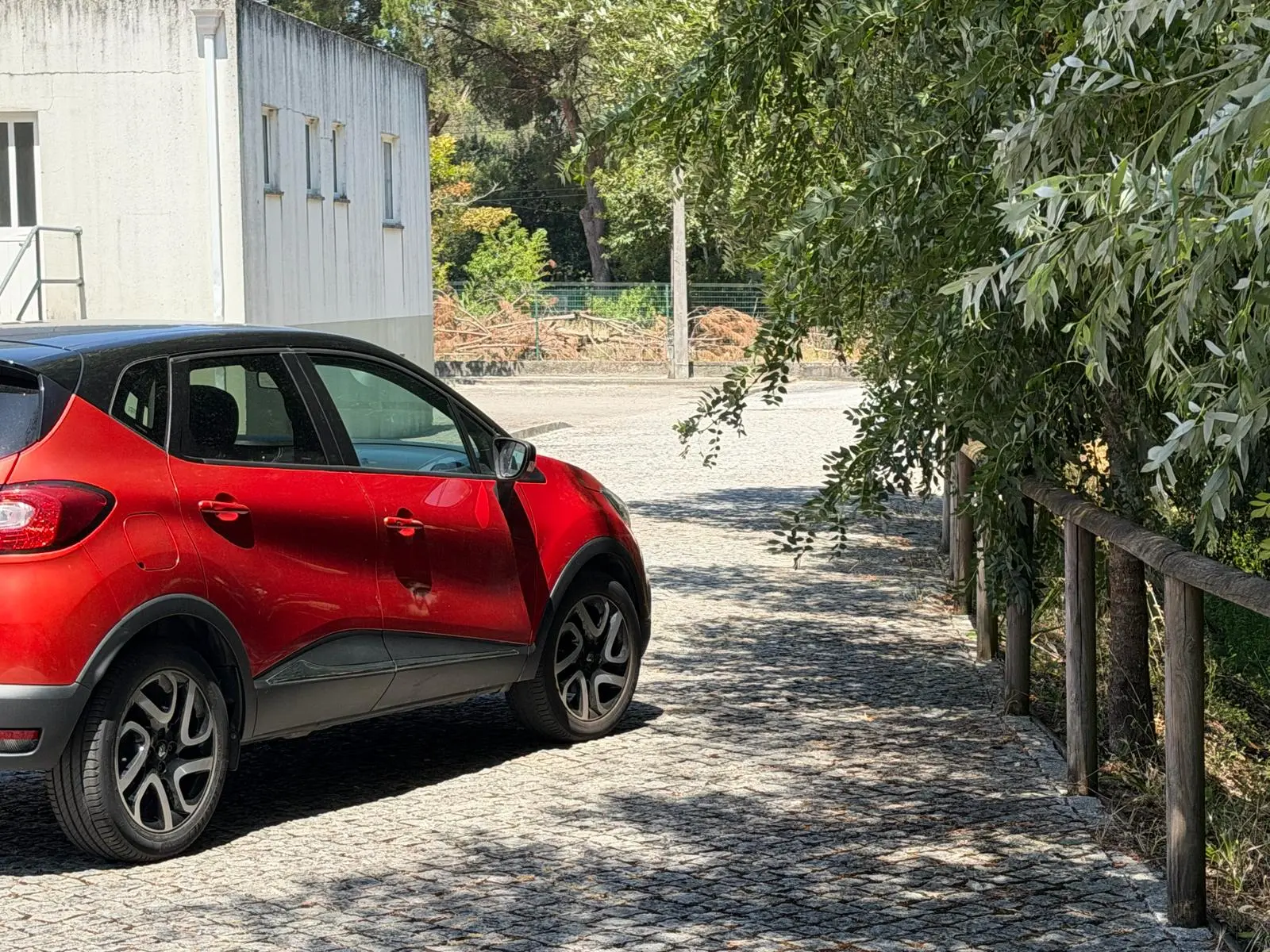 Renault Captur TCe 120 EDC Helly Hansen 9