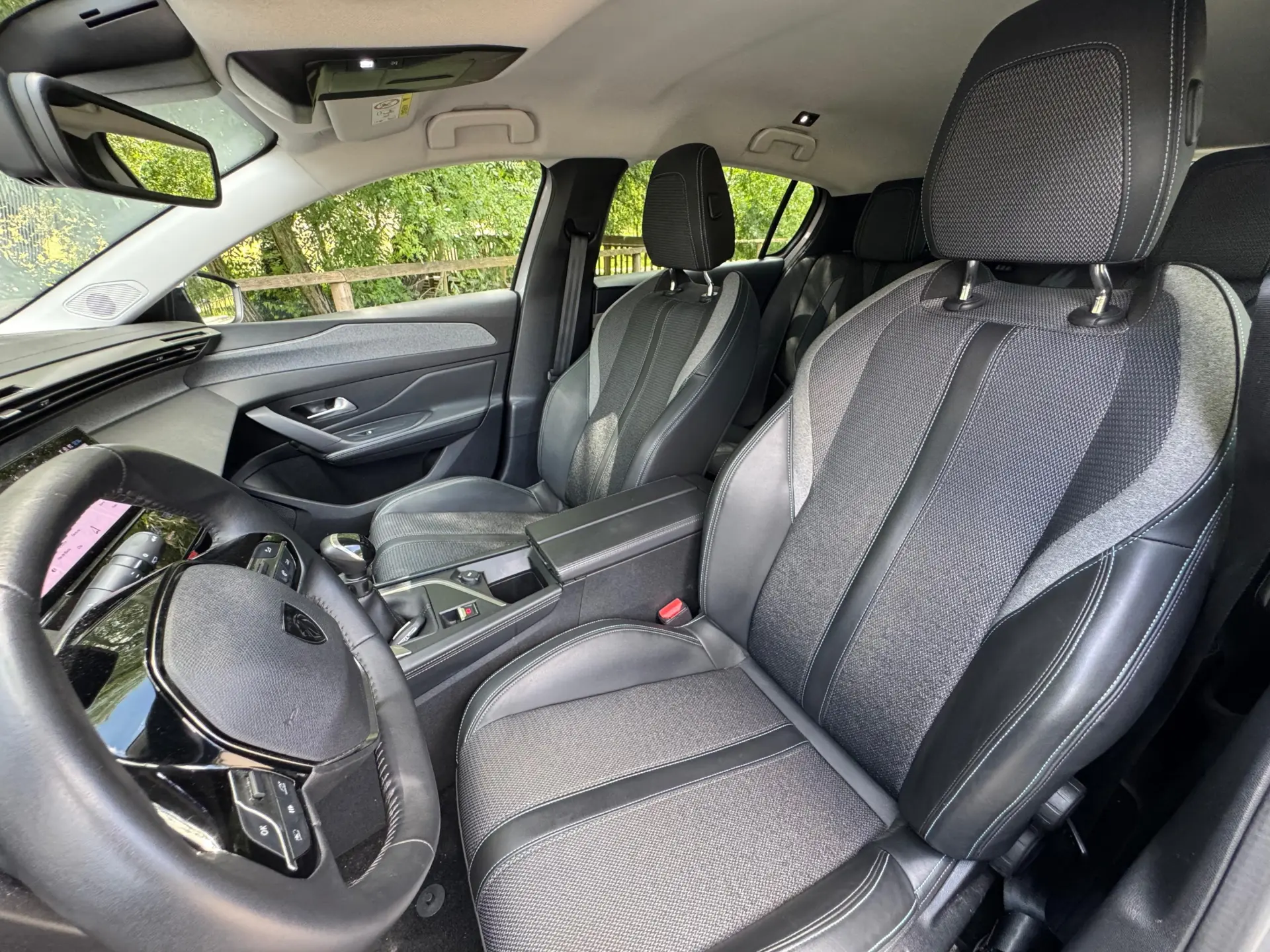 Peugeot 308 1.2 PureTech Allure Pack 23