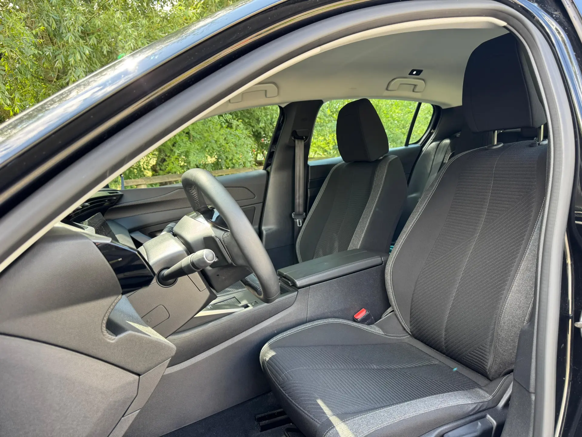 Peugeot 308 PureTech 130 EAT8 Active Pack 25