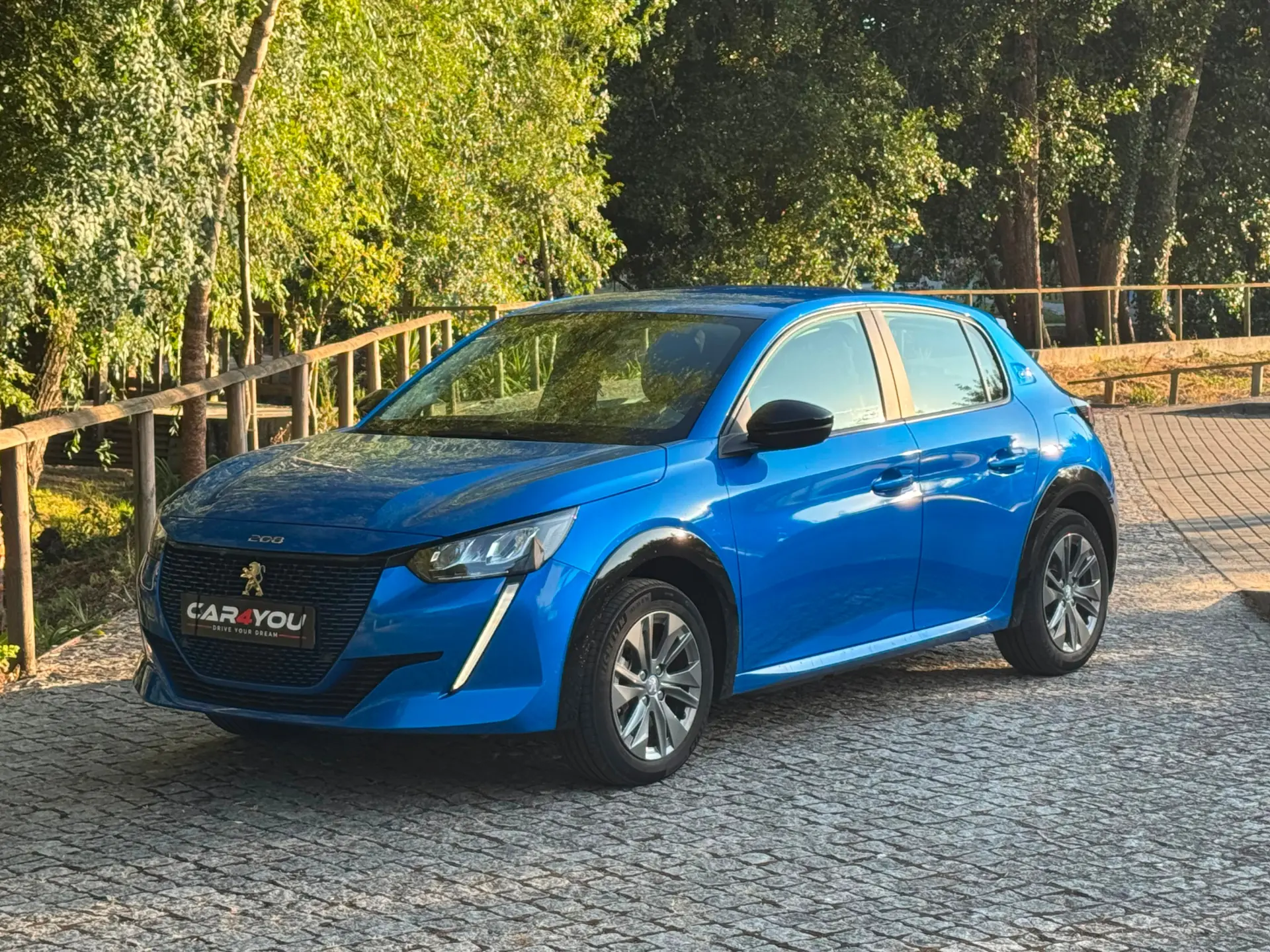 Peugeot e-208 50 kWh Active Pack 8