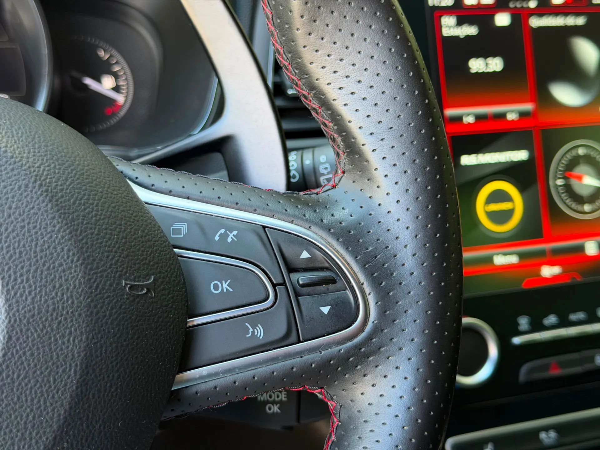 Renault Mégane 1.8 TCe R.S. EDC 24