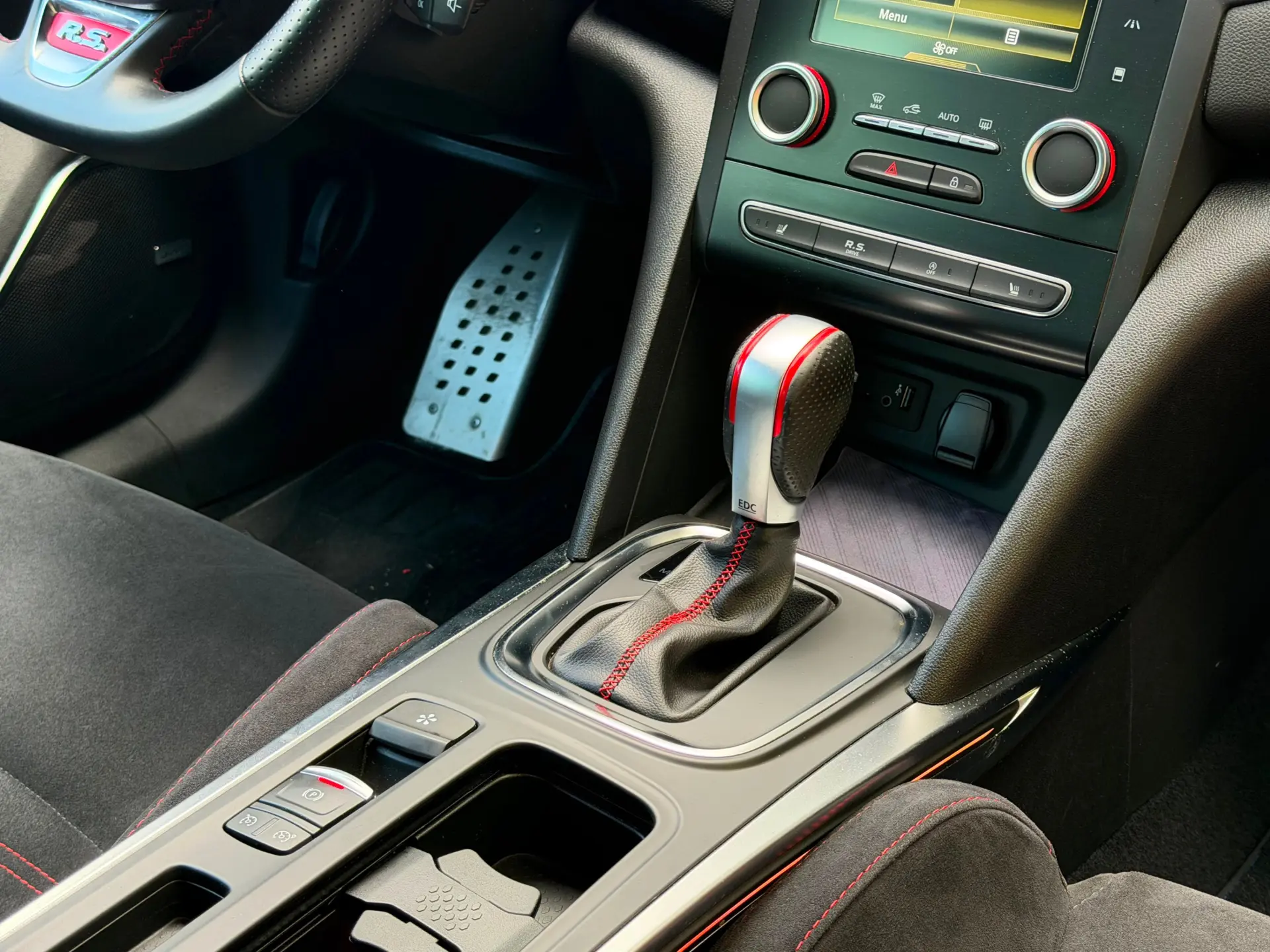 Renault Mégane 1.8 TCe R.S. EDC 19