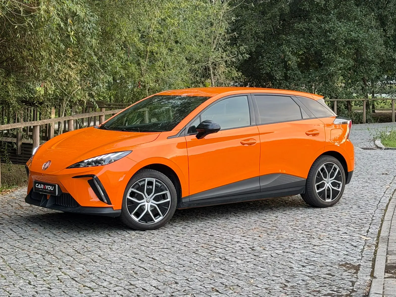 MG MG4 64 kWh Luxury 4