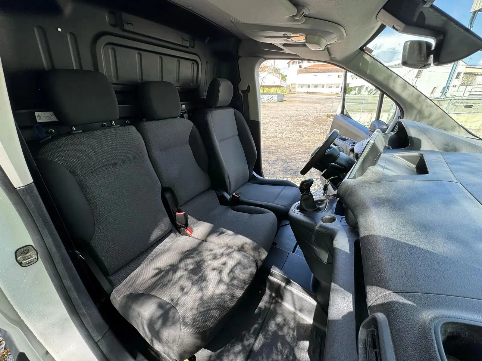Peugeot Partner 1.5 BlueHdi Premium Standard 18