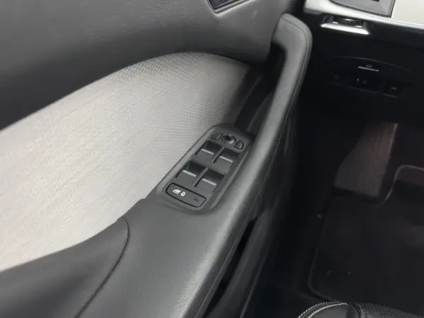 Jaguar I-Pace EV400 AWD HSE 22