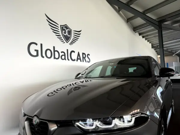 Alfa Romeo Tonale 1.3 Plug-In Hybrid Edizione Speciale e-AWD 19