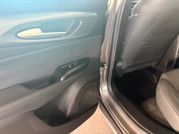 Alfa Romeo Tonale 1.3 Plug-In Hybrid Edizione Speciale e-AWD 21