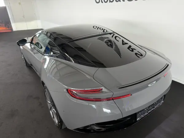 Aston Martin DB11 Coupé V8 Auto 17