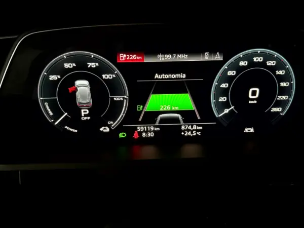 Audi e-tron 50 quattro S line 28