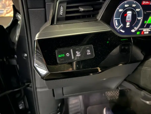 Audi e-tron 50 quattro S line 29