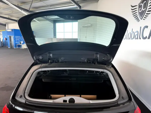 BMW 318 d Touring Navigation 32