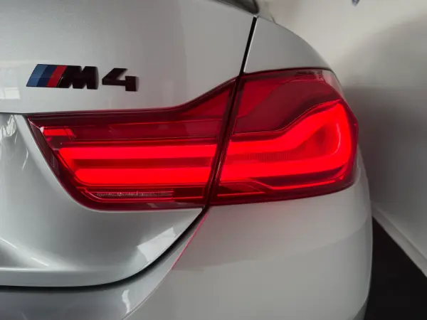 BMW M4 Outro 13