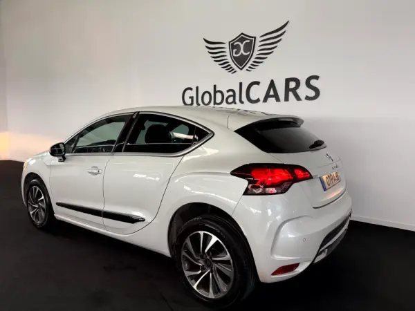 Citroën DS4 1.6 HDi Chic 8