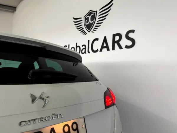 Citroën DS4 1.6 HDi Chic 12
