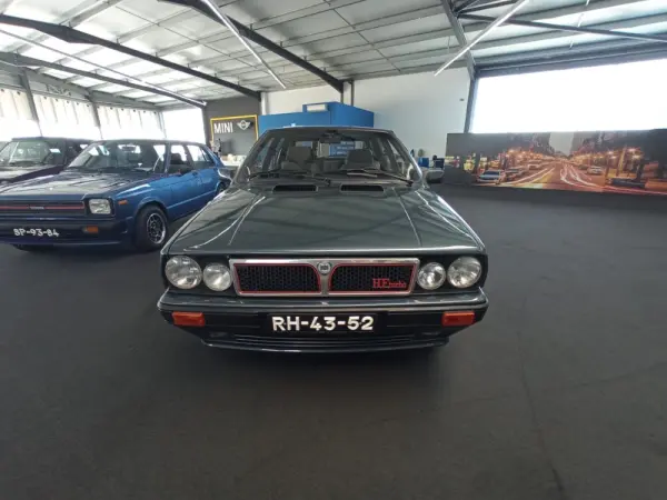 Lancia Delta 1.6 HF Turbo 24