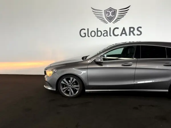 Mercedes-Benz CLA 180 d Shooting Brake Urban Aut. 34