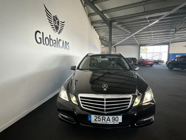 Mercedes-Benz E 300 Bluetec Hybrid Avantgarde 2