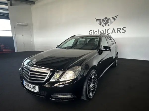 Mercedes-Benz E 300 Bluetec Hybrid Avantgarde 18
