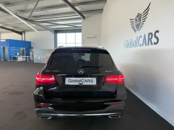 Mercedes-Benz GLC 220 d 4Matic 9G-TRONIC AMG Line 12