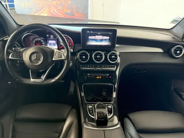 Mercedes-Benz GLC 220 d 4Matic 9G-TRONIC AMG Line 18