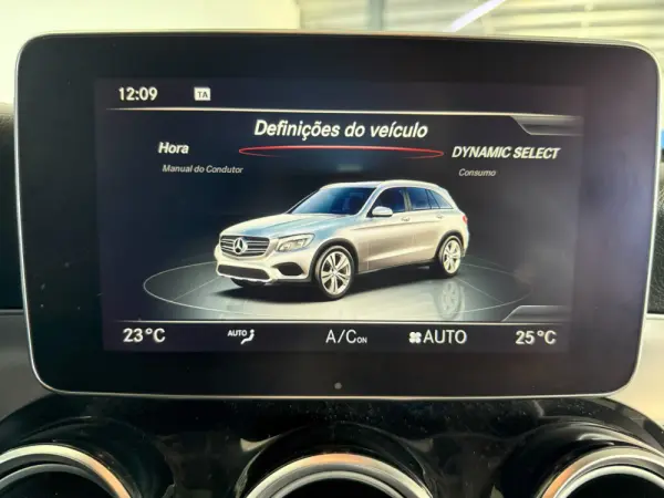 Mercedes-Benz GLC 220 d 4Matic 9G-TRONIC AMG Line 34