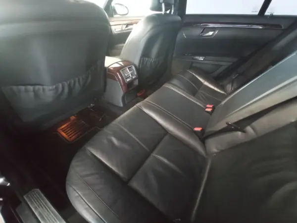Mercedes-Benz S 320 CDi 4