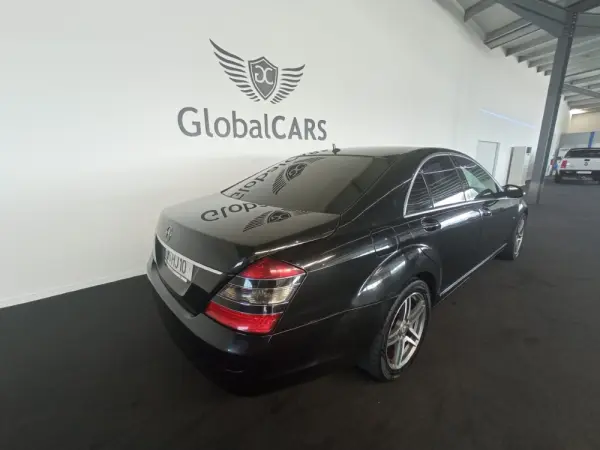 Mercedes-Benz S 320 CDi 46