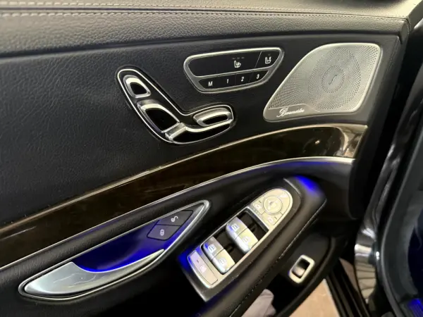 Mercedes-Benz S 350 BlueTEC 24