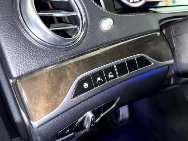 Mercedes-Benz S 350 BlueTEC 27