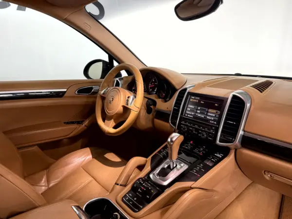 Porsche Cayenne Tiptronic 41