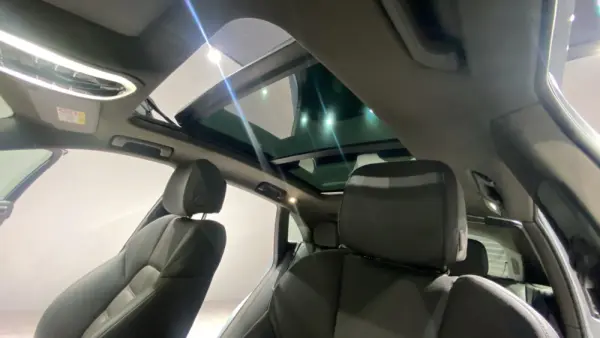 Porsche Macan Outro 15