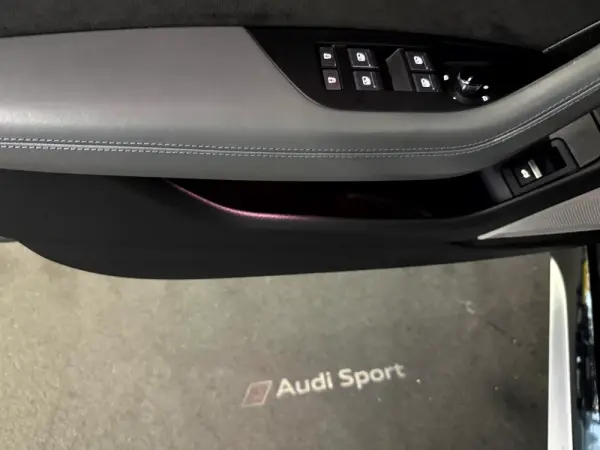 Audi RS7 Sportback 4.0 TFSI quattro Tiptronic 37