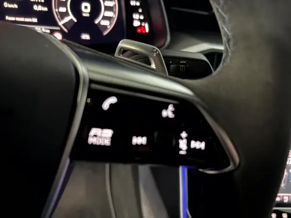 Audi RS7 Sportback 4.0 TFSI quattro Tiptronic 45