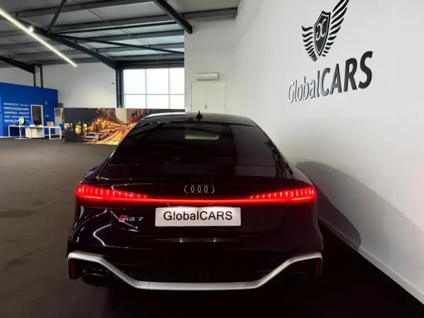 Audi RS7 Sportback 4.0 TFSI quattro Tiptronic 48