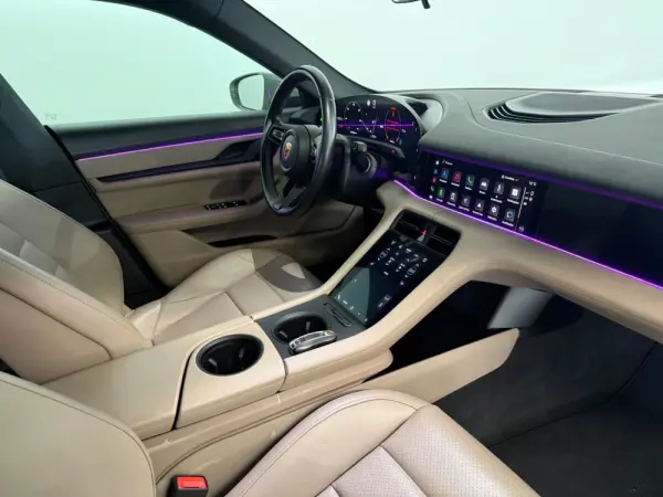 Porsche Taycan Standard 35