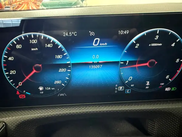 Mercedes-Benz CLA 200 d Shooting Brake Progressive Aut. 28