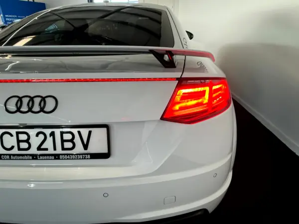 Audi TT RS Coupé 2.5 TFSi quattro S tronic 16