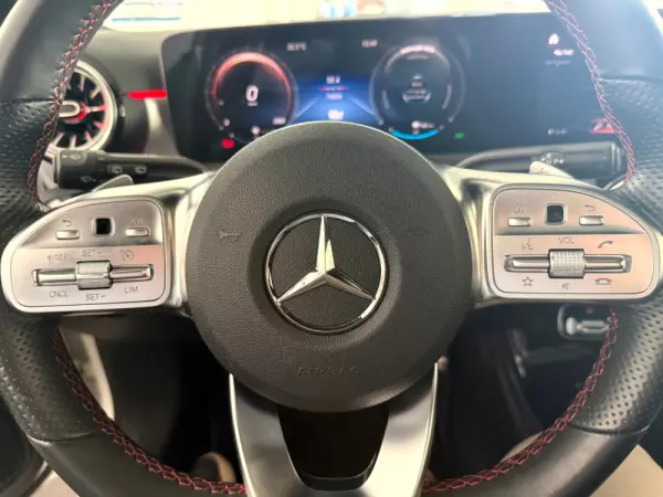 Mercedes-Benz A 250 e 8G-DCT Advanced AMG Line 38