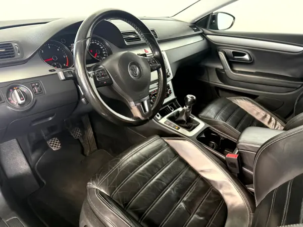 Volkswagen Passat CC 2.0 TDi BlueMotion 20