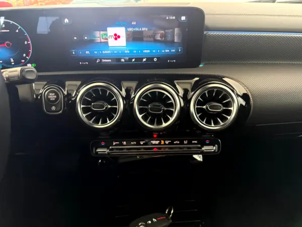 Mercedes-Benz CLA 200 d Shooting Brake Progressive Aut. 21