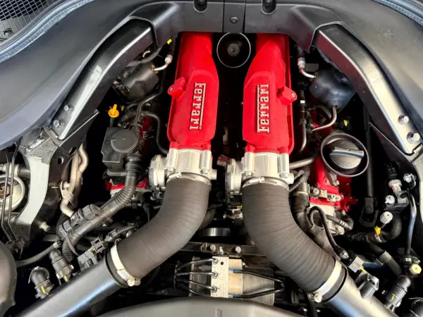 Ferrari Portofino 3.9 Twin-Turbo V8 18